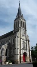 église Saint-Caprais-et-Saint-Laurent de Loiré à Loiré