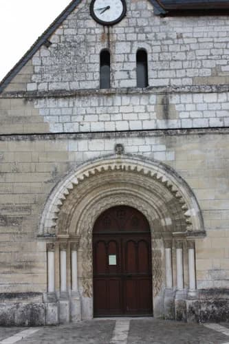 église Saint-Cyr-et-Sainte-Julitte de Saint-Cyr-la-Campagne à Saint-Cyr-la-Campagne