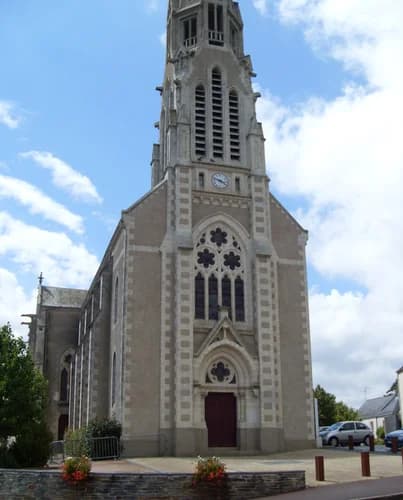 église Saint-Donatien-et-Saint-Rogatien de Conquereuil à Conquereuil