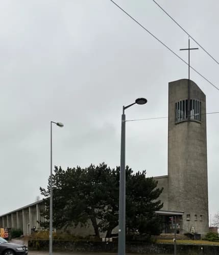 église Sainte-Bernadette de Caluire-et-Cuire à Caluire-et-Cuire