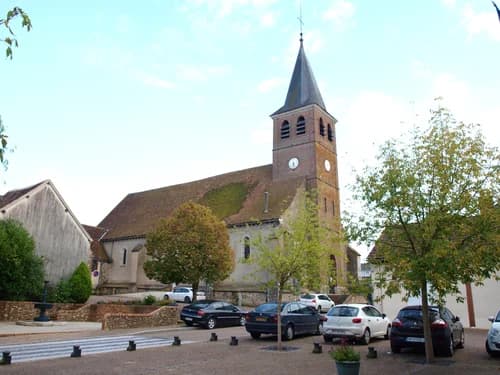 église Sainte-Colombe de Champignelles à Champignelles