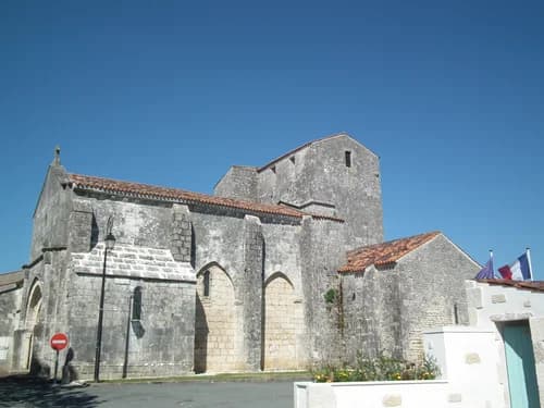 église Sainte-Geneviève de Soulignonne à Soulignonne