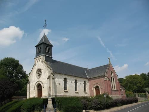 église Saint-Éloi de Beaucourt-sur-l'Hallue à Beaucourt-sur-l'Hallue