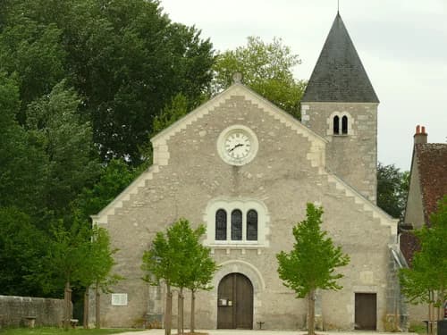 église Saint-Éloi de Fougères-sur-Bièvre à Fougères-sur-Bièvre