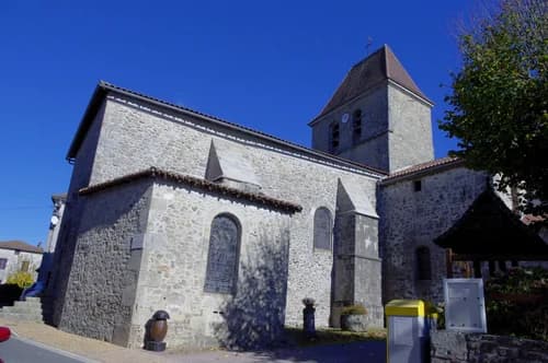 église Saint-Étienne de Saint-Saud-Lacoussière à Saint-Saud-Lacoussière