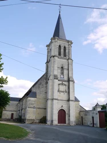 église Saint-Florent de Varrains à Varrains