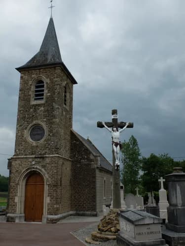 église Saint-Folquin d'Henneveux à Henneveux