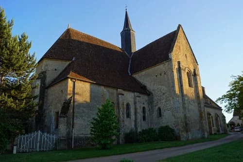 église Saint-Gervais-et-Saint-Protais de Lurcy-le-Bourg