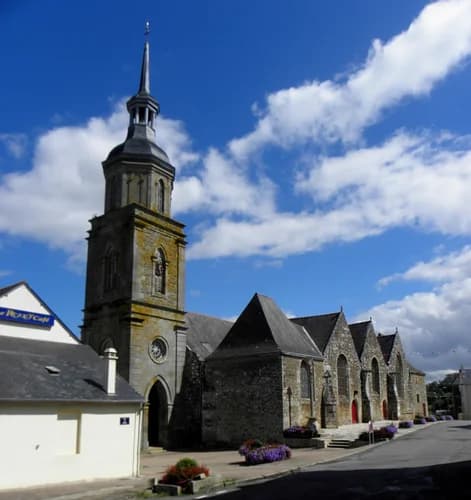 église Saint-Jean-Baptiste de Lanrelas à Lanrelas
