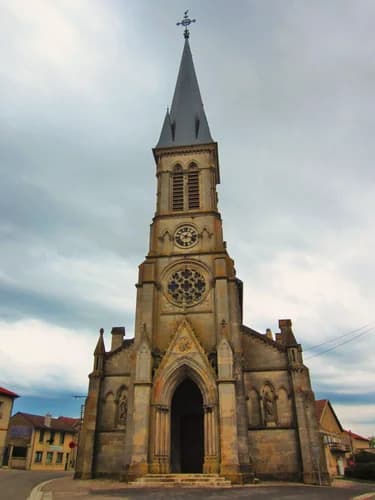 église Saint-Jean-Baptiste de Lacroix-sur-Meuse à Lacroix-sur-Meuse