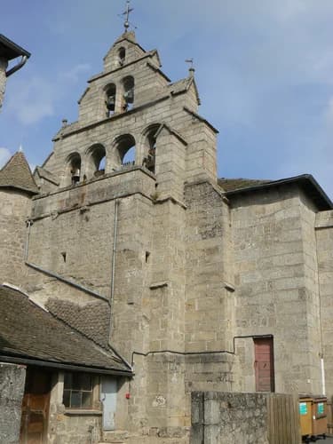 église Saint-Julien de Rieutort-de-Randon à Rieutort-de-Randon