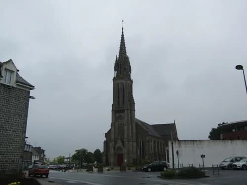 église Saint-Pierre de Ploufragan