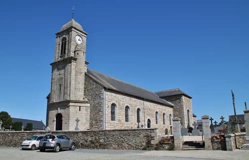 église Saint-Pierre-ès-Liens de Pommerit-Jaudy à Pommerit-Jaudy