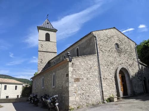 église Saint-Nazaire-et-Saint-Celse de Saint-Nazaire-le-Désert à Saint-Nazaire-le-Désert