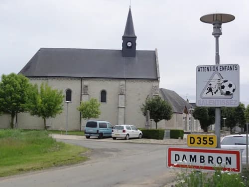 église Saint-Sulpice de Dambron