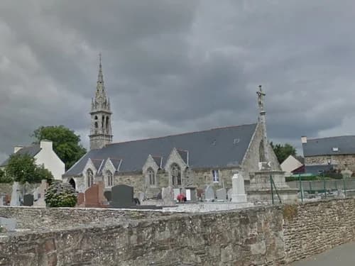 église Saint-Pierre de Plounévézel