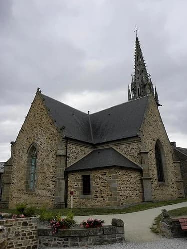 église Saint-Pierre de Parcé à Parcé