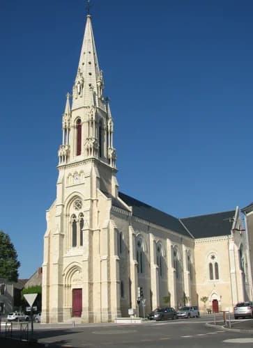 église de l'Assomption de Grandchamps-des-Fontaines à Grandchamps-des-Fontaines