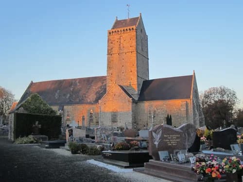 église Saint-Pierre du Val-Saint-Père à Le Val-Saint-Père
