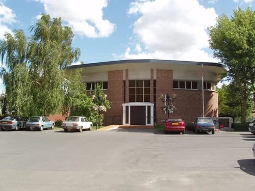 église Saint-Pierre d'Izel-lès-Hameau à Izel-les-Hameaux