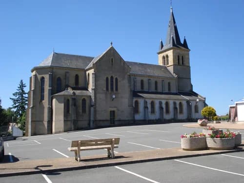 église Saint-Pierre d'Uxeau à Uxeau