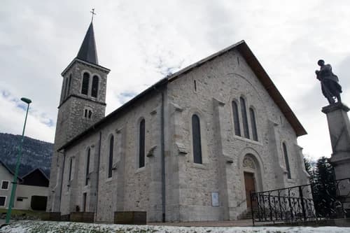 église Saint-Martin d'Attignat-Oncin à Attignat-Oncin