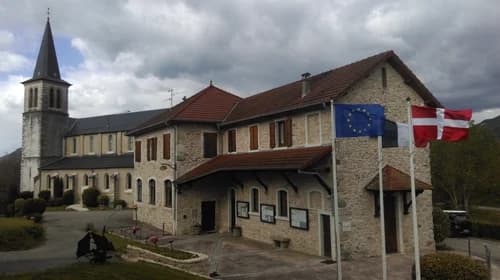 église Saint-Paul de Saint-Paul-sur-Yenne à Saint-Paul