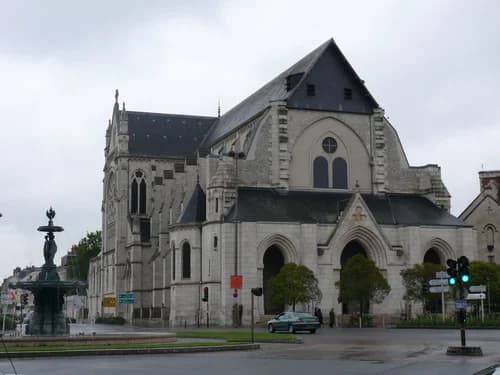 église Saint-Paterne d'Orléans à Orléans