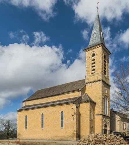 église de Nuces à Valady