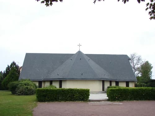 chapelle Sainte-Thérèse-de-l'Enfant-Jésus de Riva Bella à Ouistreham