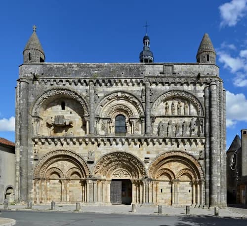 église Saint-Nicolas de Civray