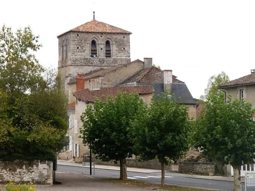 église Notre-Dame d'Alloue à Alloue
