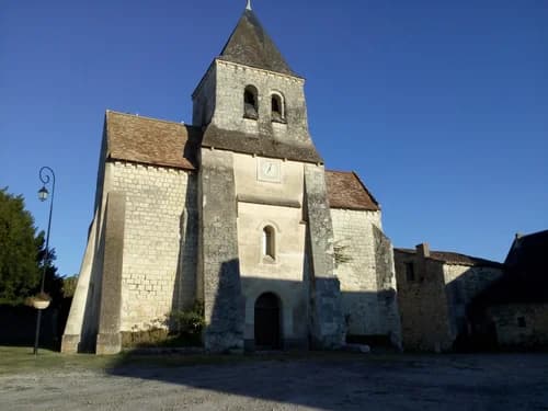 église Saint-Ambroise de Monthoiron à Monthoiron