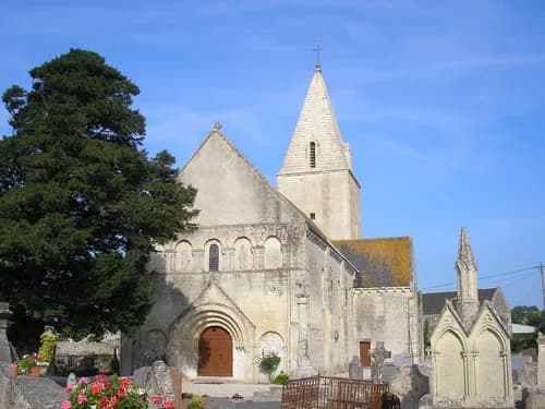 église Saint-Manvieu de Meuvaines à Meuvaines