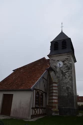 église de l'Exaltation-de-la-Sainte-Croix de Mesnil-Sellières à Mesnil-Sellières