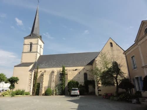 église Saint-Aubin de Saint-Aubin-de-Locquenay à Saint-Aubin-de-Locquenay