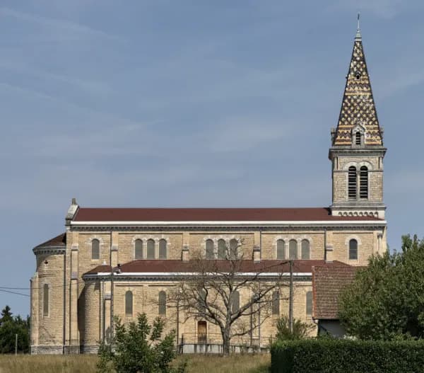 église Saint-Barthélemy de Faverges-de-la-Tour à Faverges-de-la-Tour
