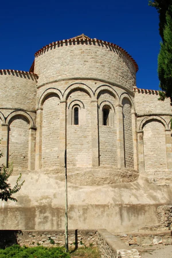 église Saint-Jean-l'Évangéliste d'Ouveillan