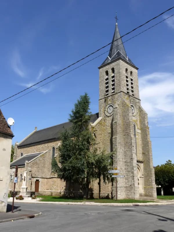 église Saint-Pierre de Lumigny à Lumigny-Nesles-Ormeaux