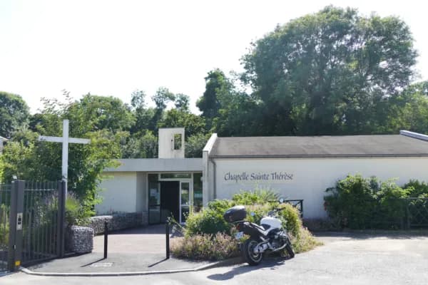 chapelle Sainte-Thérèse de Saint-Cyr-l'École