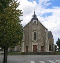 Église de la Sainte-Famille à Ombrée d'Anjou