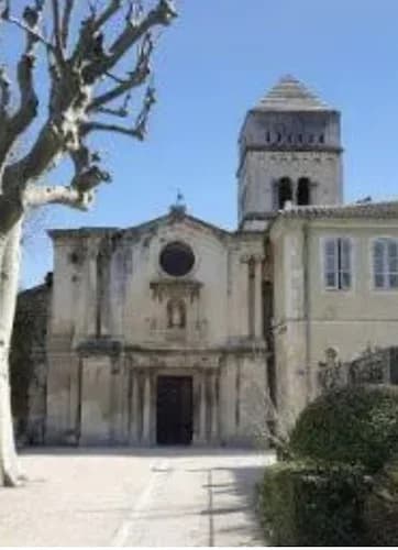 Église Église Saint-Paul-de-Mausole à Saint-Rémy-de-Provence