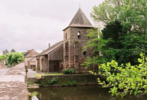 Église Église Saint-Viance (Saint-Viance) à Saint-Viance
