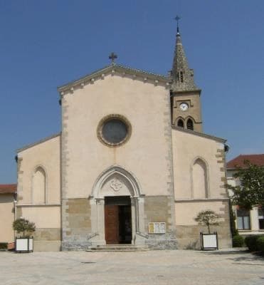 Église St Avit à Pont-Évêque