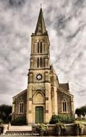 Église Saint Pierre et Saint Paul à Saint-Lormel