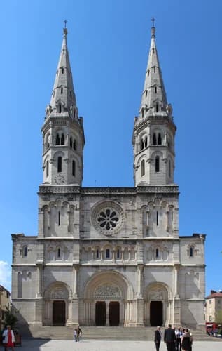 église Saint-Pierre de Mâcon à Mâcon