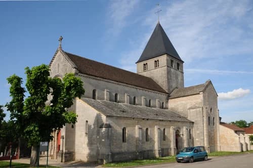 église Saint-Florent-et-Saint-Honoré de Til-Châtel à Til-Châtel