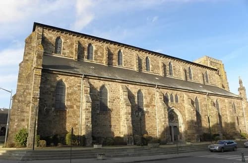 Église église Saint-Pierre de Pleurtuit à Pleurtuit