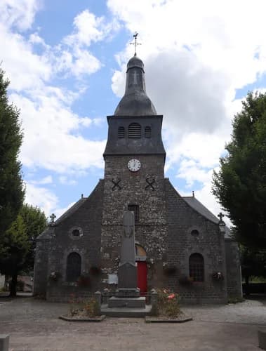 église Saint-André de Lanhélin à Lanhélin