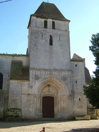 église Saint-Laurent de Saint-Laurent-d'Arce à Saint-Laurent-d'Arce